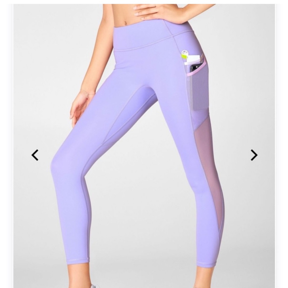 Fabletics Trinity mid rise 7/8 leggings size S